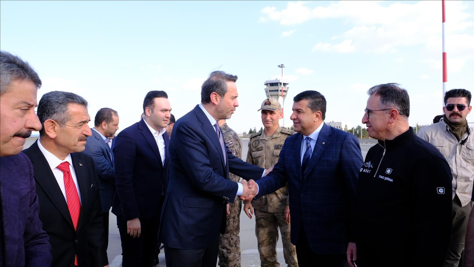 enerji-ve-tabii-kaynaklar-bakanimizdan-sirnaka-ziyaret