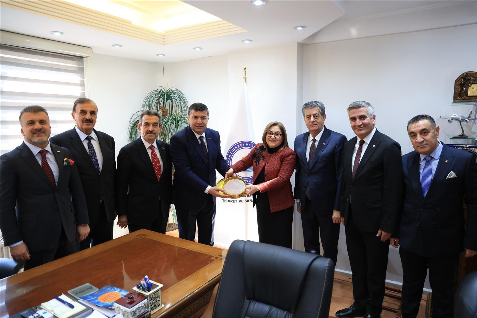 gaziantep-buyuksehir-belediye-baskani-snfatma-sahin-sirnak-tso-ziyareti